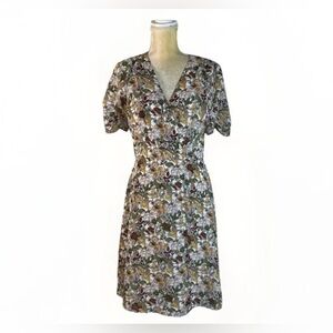 A Loves A wrapped floral dress size Small V neck